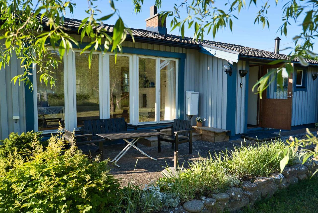 Rosenborgs Friluftspensionats stugor med kök Färjestaden Exteriör bild
